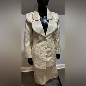 Stunning VTG Valentine gold Damask skirt suit with rhinestone trim 14